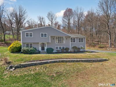 21 Lillinonah Drive