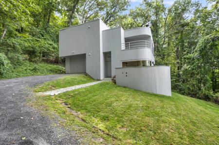 156 Millerton Road