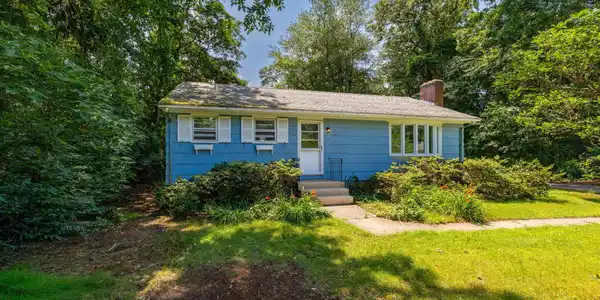 17 Pickerel Cove Trail