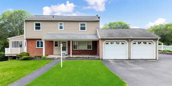 13 Macbean Drive