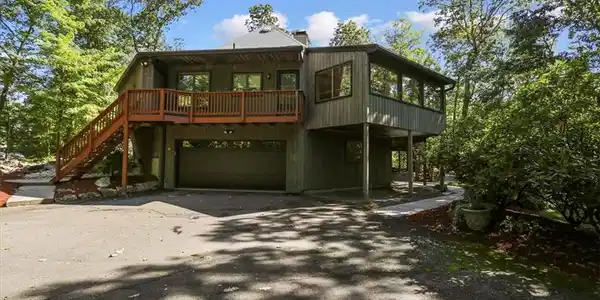 5 Contemporary Drive