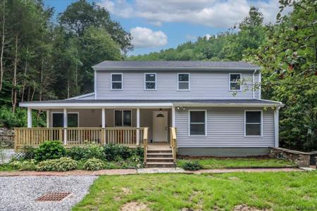 3 Brookside Trail