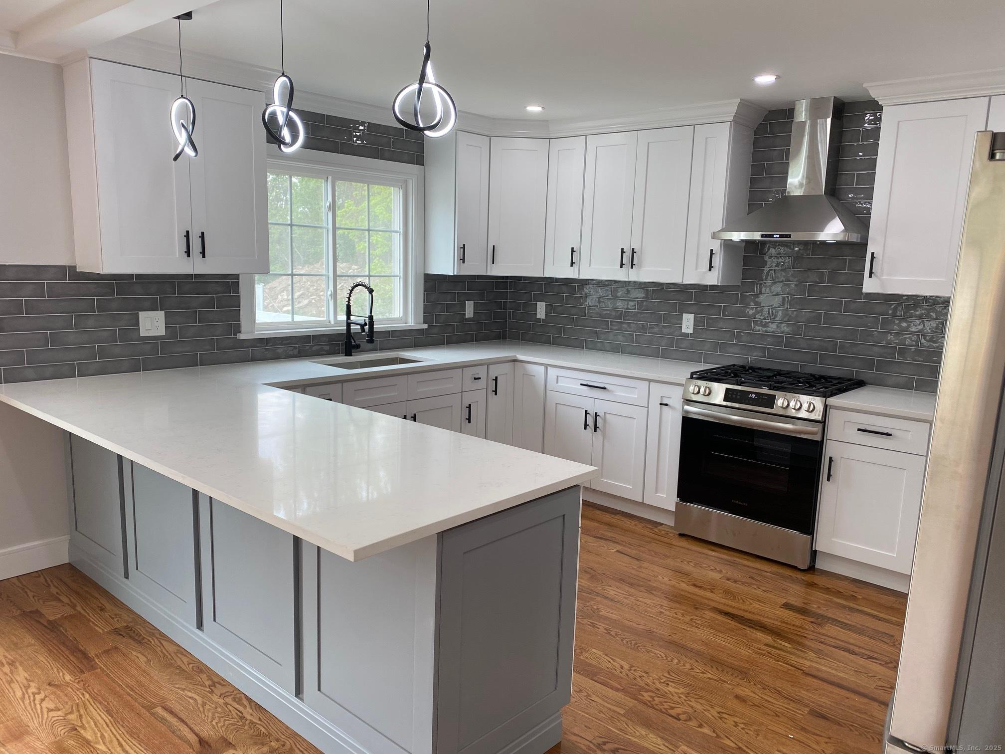 Image 4Kitchen