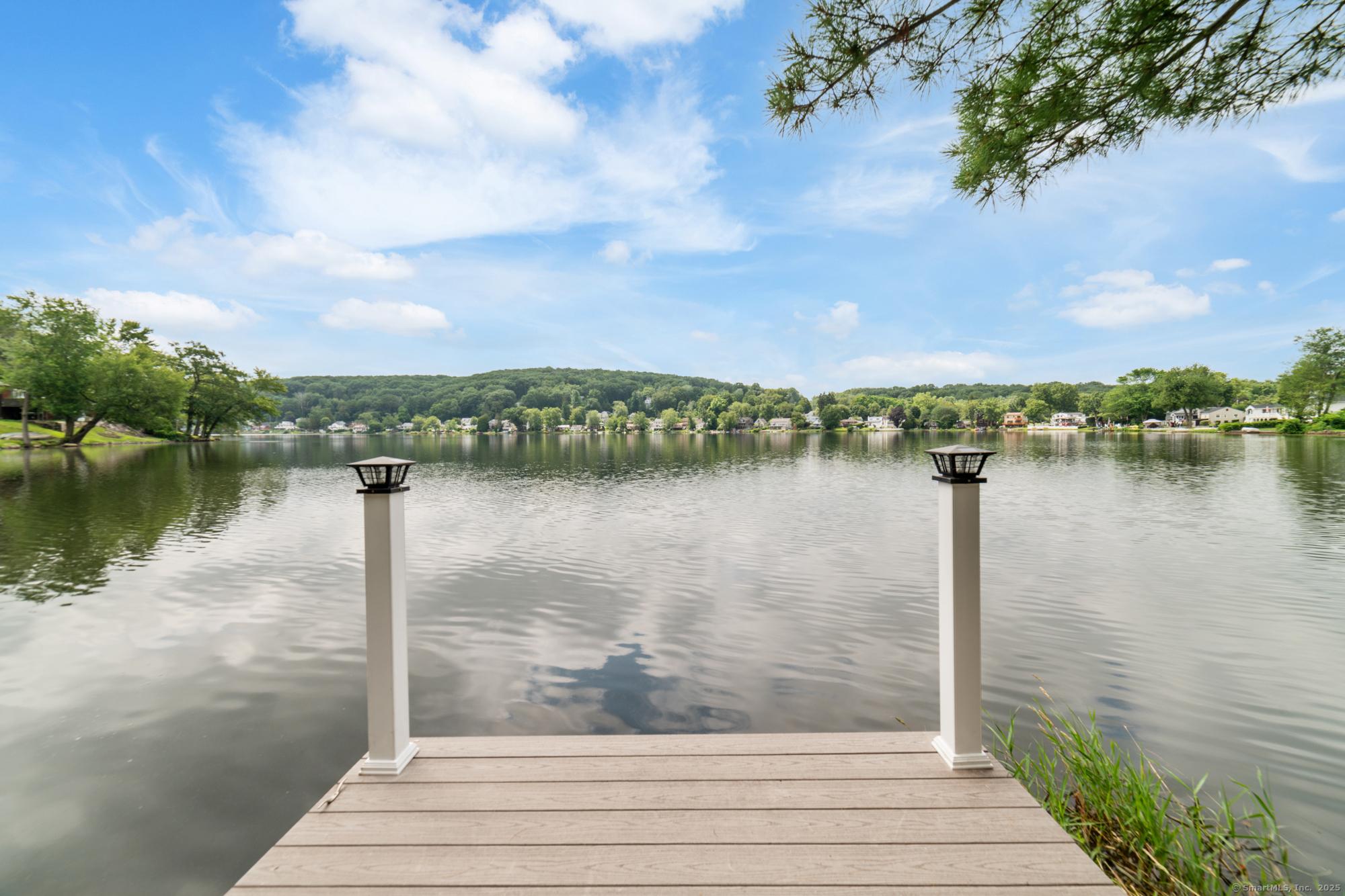 Image 2Dock: View from dock