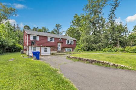 3 Old Hemlock Road