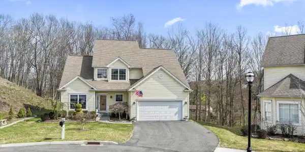 18 Spring Ridge Court