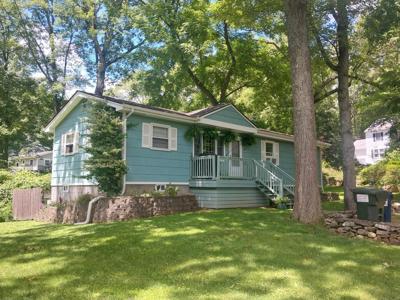 12 Laurel Drive