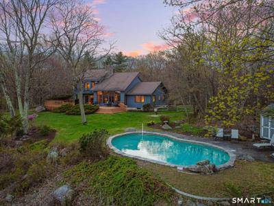 6 Alpine Road