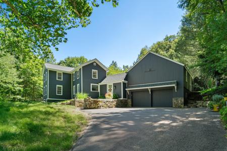 94 Glen Road