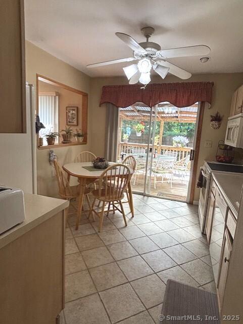 Image 3Kitchen