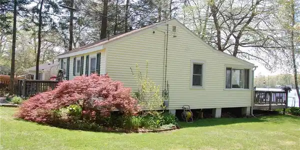 14 View Point Drive