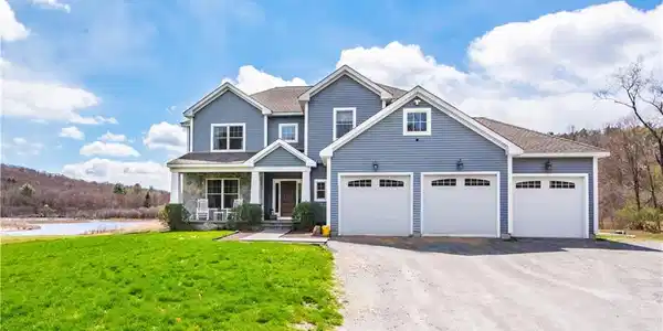 70 Oakwood Drive