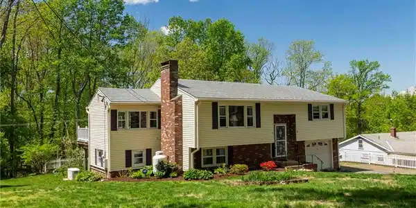 1 Sleepy Hollow Road