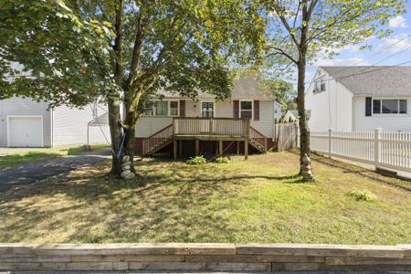 371 Platt Street
