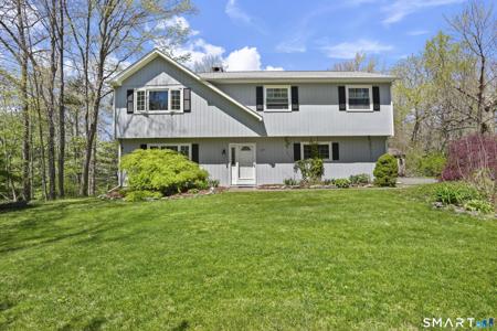 139 Carmen Hill Road