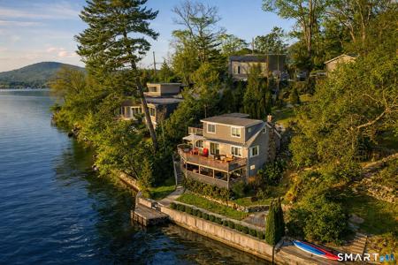 49 Lake Drive South