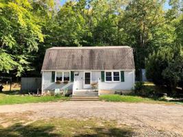 399 East Wakefield Boulevard