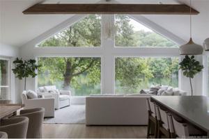 6 Chimney Point Road