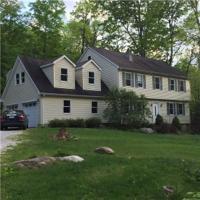 9 Candlewood Lake Drive