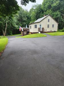 8 Boyer Road