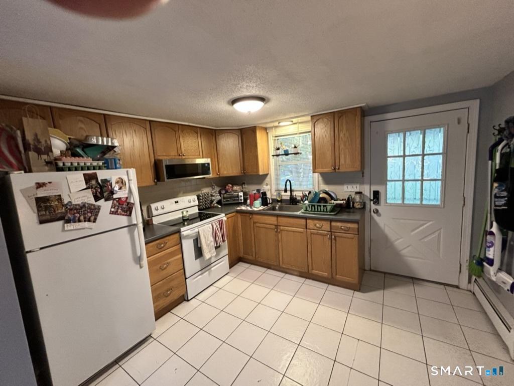 Image 2Kitchen