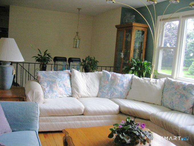 Image 2Living Room: Photos from previous listing