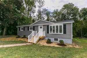 25 Bayview Drive