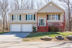 37 Knollwood Drive