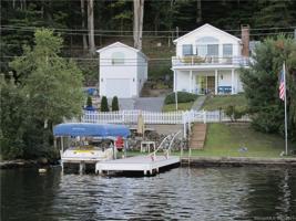 349 West Wakefield Boulevard