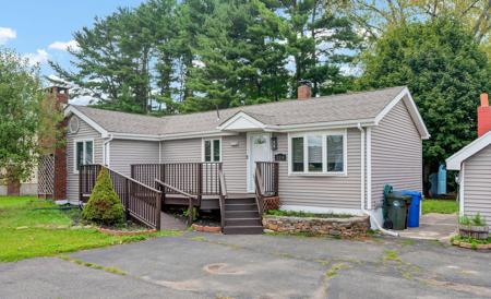 224 Hartford Turnpike