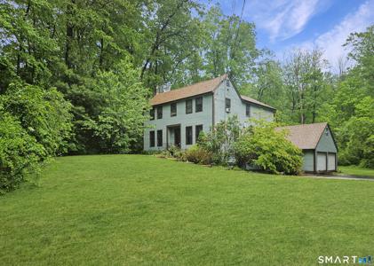 55 Stone Hedge Lane