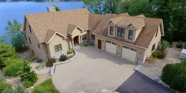 33 Woodland Terrace