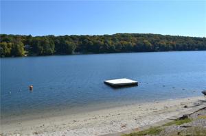 13 Candlewood Shore