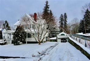 17 Hillside Avenue