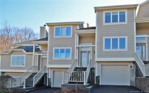 12 Boulevard Drive