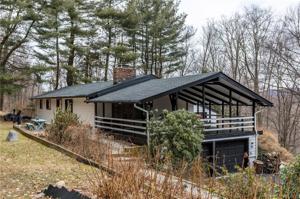 6 Deer Run Trail