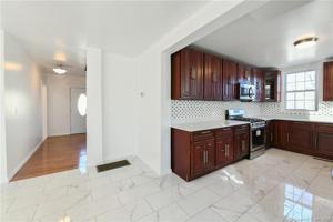 78 Rockwell Street