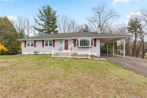 22 Chestnut Circle