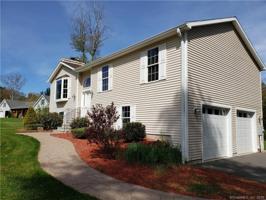 3 Clearwater Drive