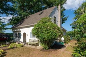 71 Laurel Point Drive