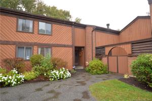 10 Hearthstone Drive