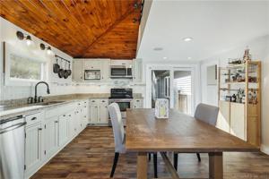 35 Upper Fish Rock Road