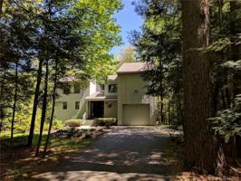 21 Dresden Circle