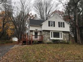 51 Lake Road