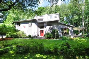 146 Weldon Court