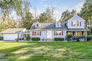 19 Pond Road