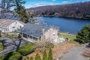 31 Cedar Drive