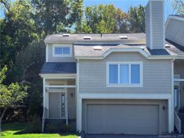 11 Boulevard Drive