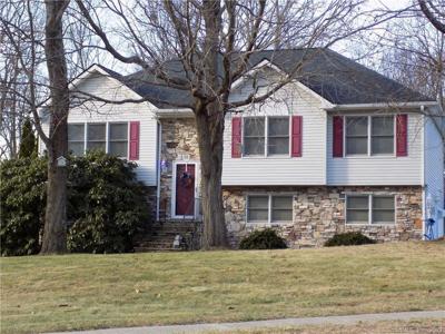 72 Tiffany Lane