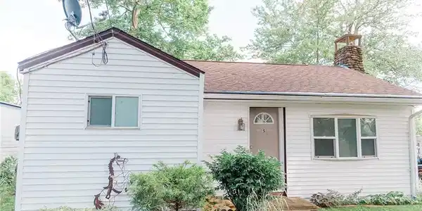 5 Maple Drive